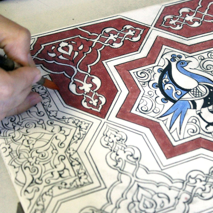 Selçuklu Tavus Kuşu Desenli İznik Çinisi Tepsi -