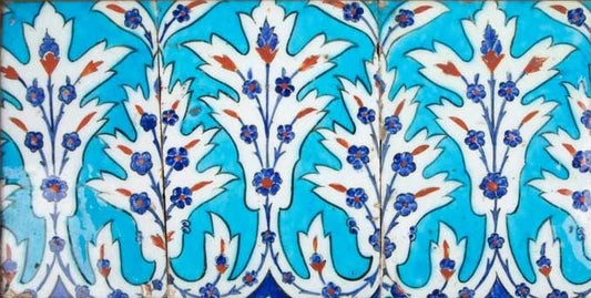 Akantus Motifi: Tarihi, Anlamı ve Çini Sanatındaki Yeri