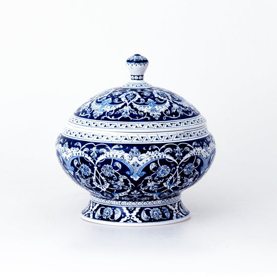 Baba Nakkaş Tasarımlı İznik Çinisi Kapaklı Kase - Kaseler