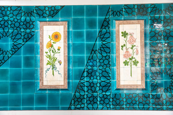 İstanbul Bağlarbaşı Metrosu İznik Çini Panosu