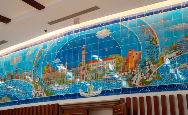 İzmir İktisat Kongre Merkezi İznik Çini Panosu