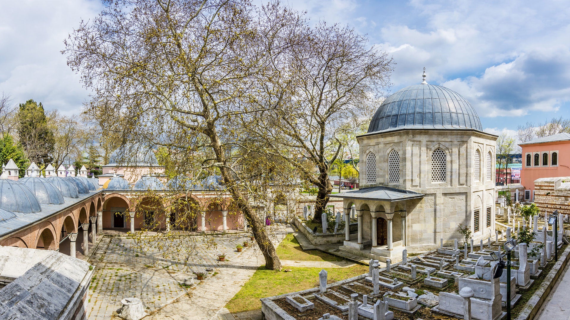 Mahmut Paşa Türbesi İstanbul Restorasyonu